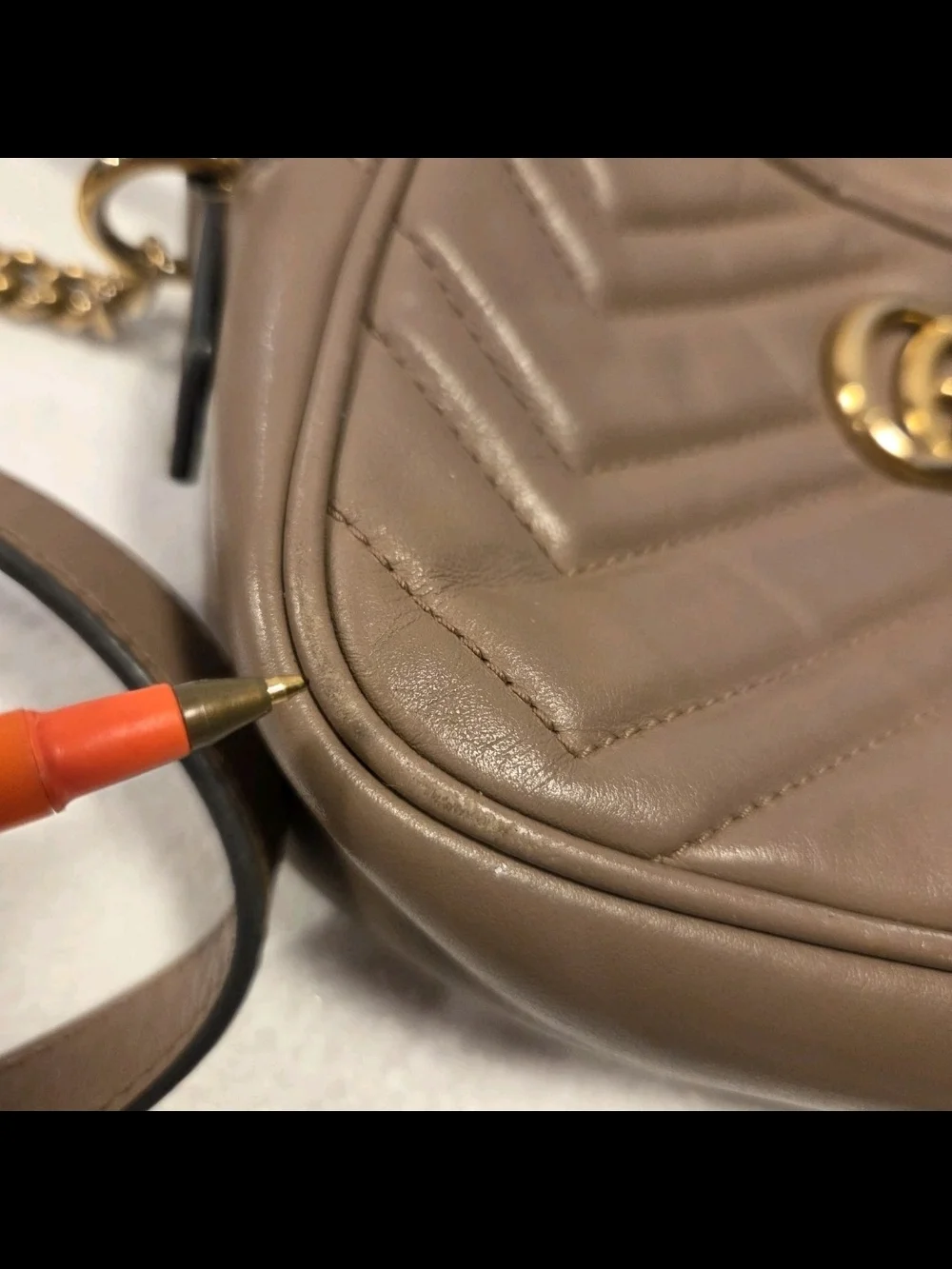 Gucci Beige Chevron Leather Crossbody with Gold GG
